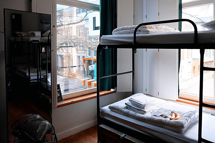 Young Travelers Hostel Amsterdam